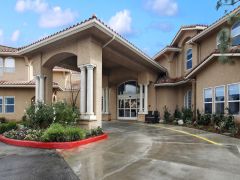Ivy Park at Simi Valley community entrance