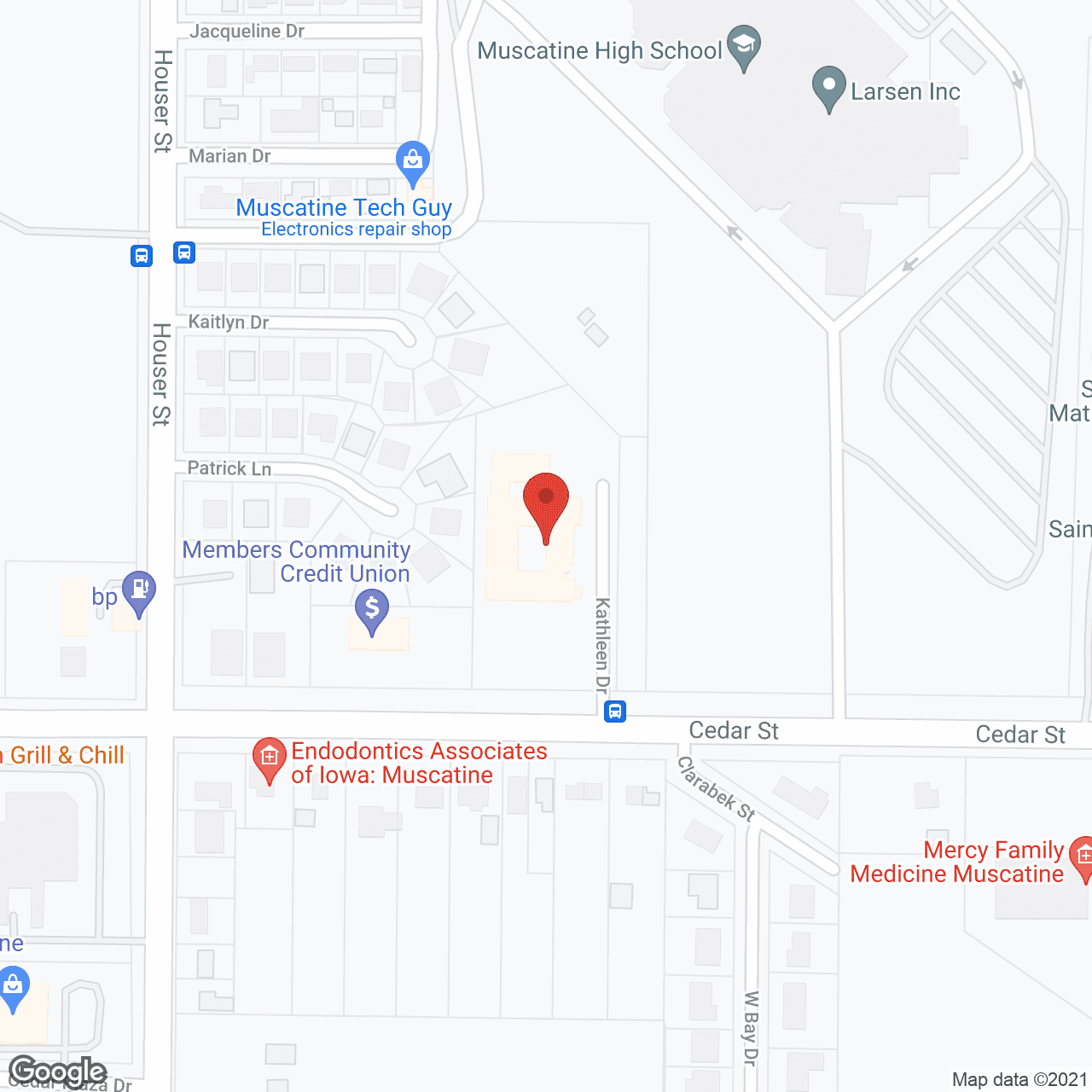 Map of the neighborhood around Pearl City Place