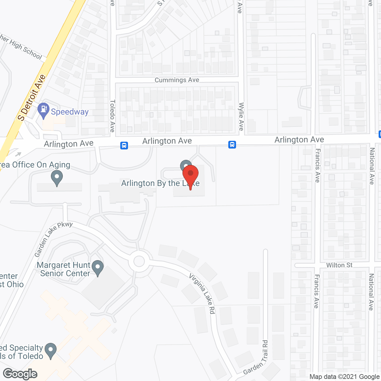 Map of the neighborhood around Arlington By the Lake
