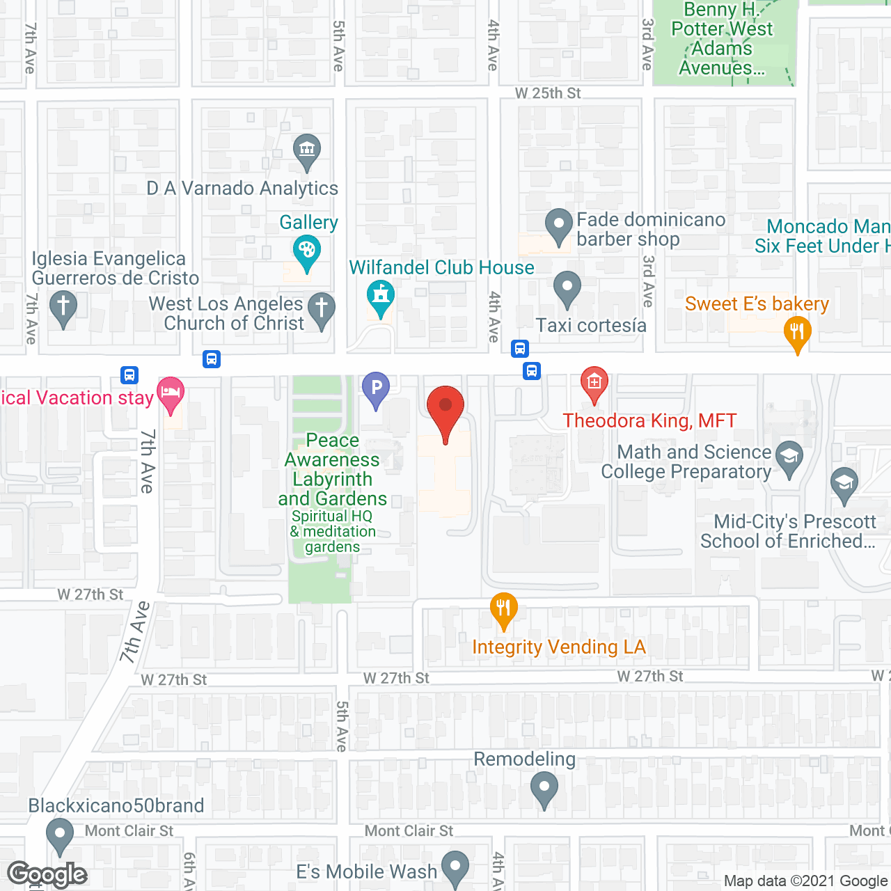 Map of the neighborhood around Szarotka Residence