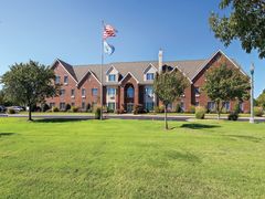 Green Tree Assisted Living and Memory Care community exterior